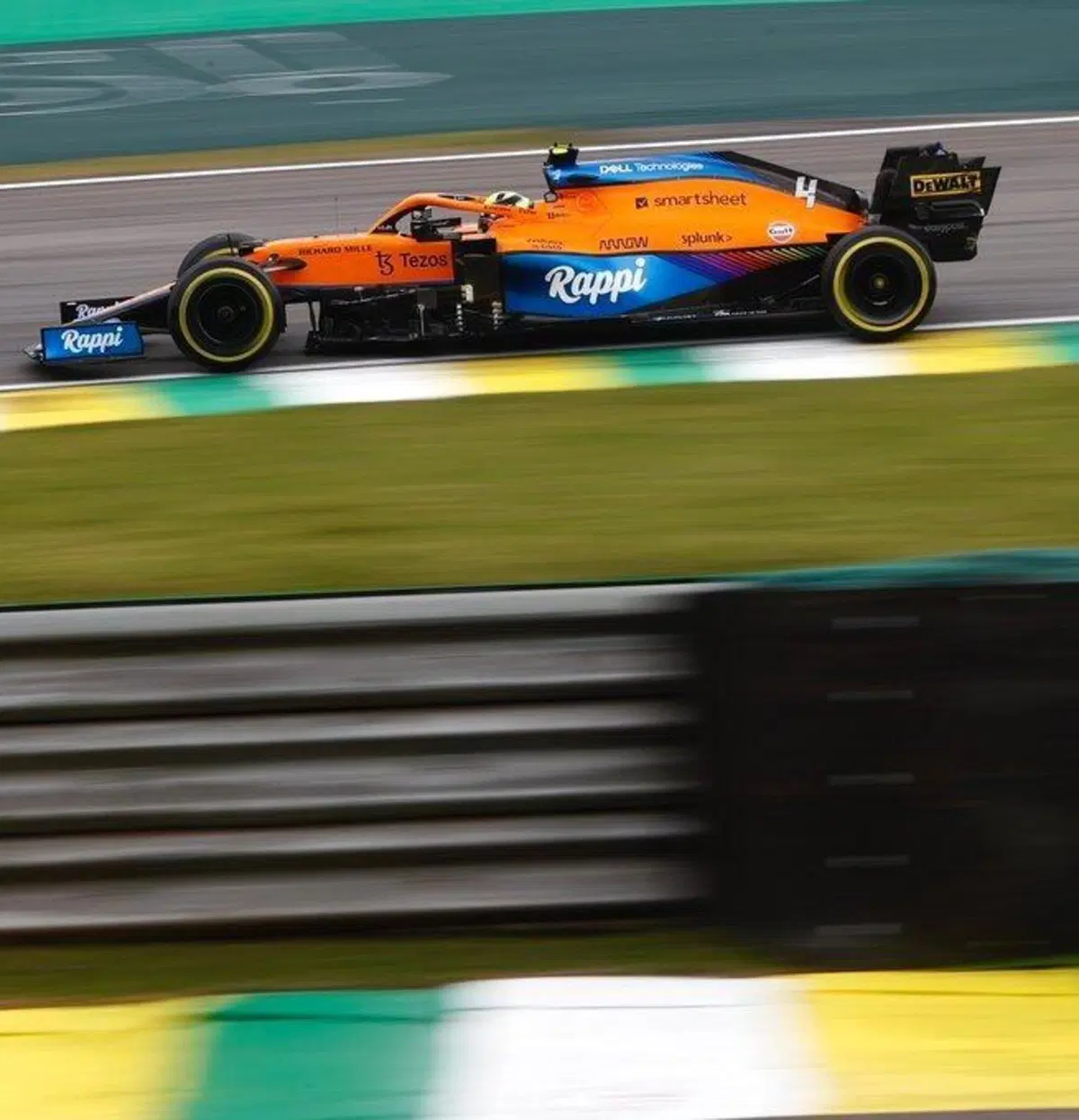 F1, GP Brasile 2021: pole per Bottas (22)