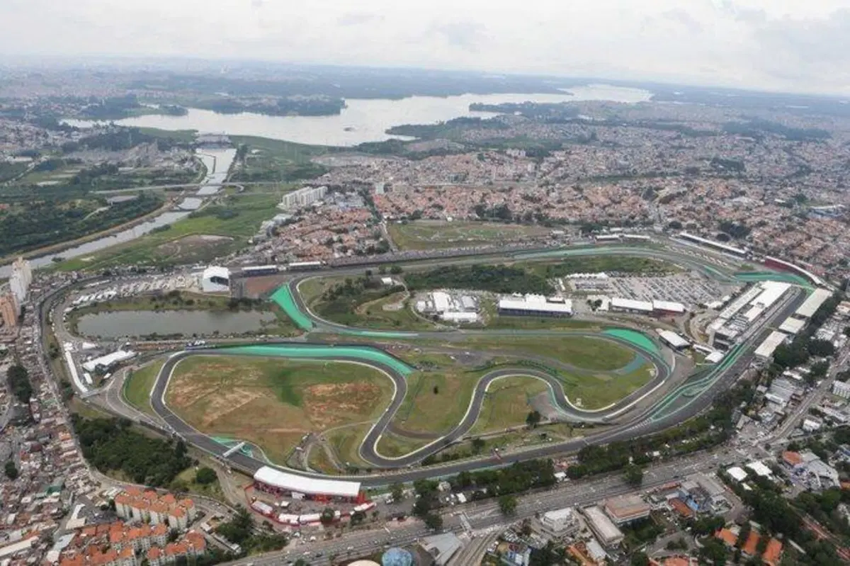 F1, GP Brasile 2021: pole per Bottas (57)