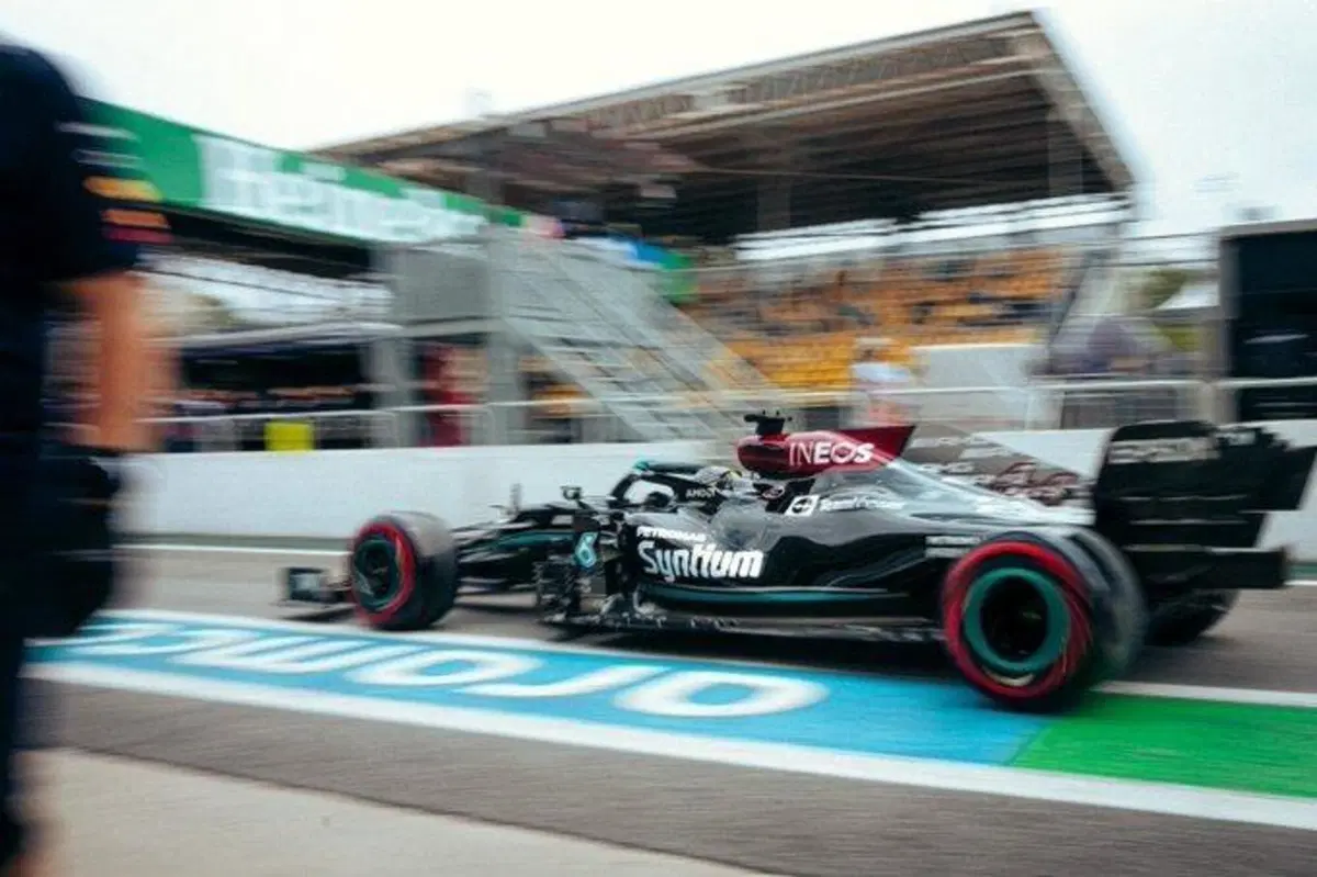 F1, GP Brasile 2021: pole per Bottas (54)