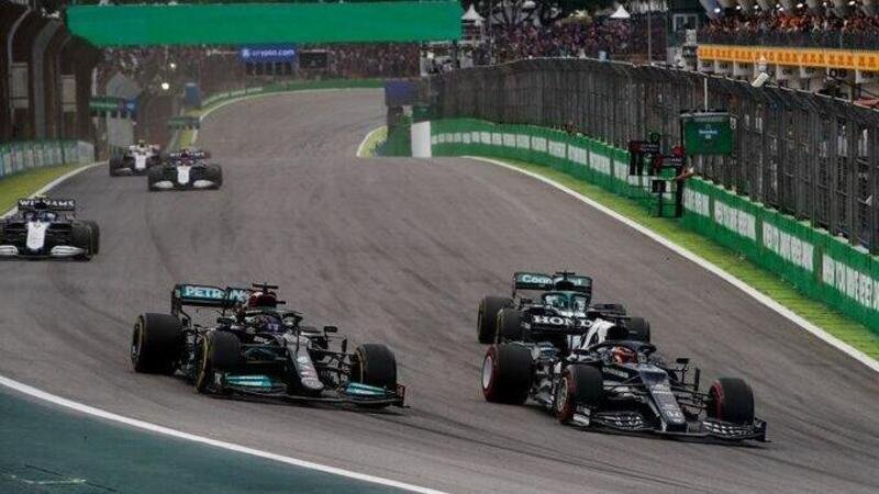 F1, GP Brasile 2021: Bottas in pole davanti a Verstappen, Sainz vince il duello con Leclerc, la rimonta di Hamilton