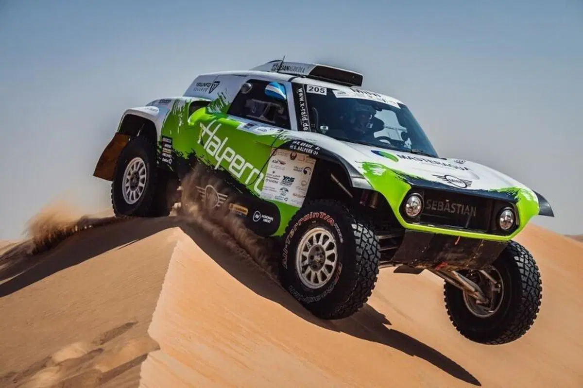 ADDC. Al Attiyah e Toyota, terzo sigillo agli Emirati (10)