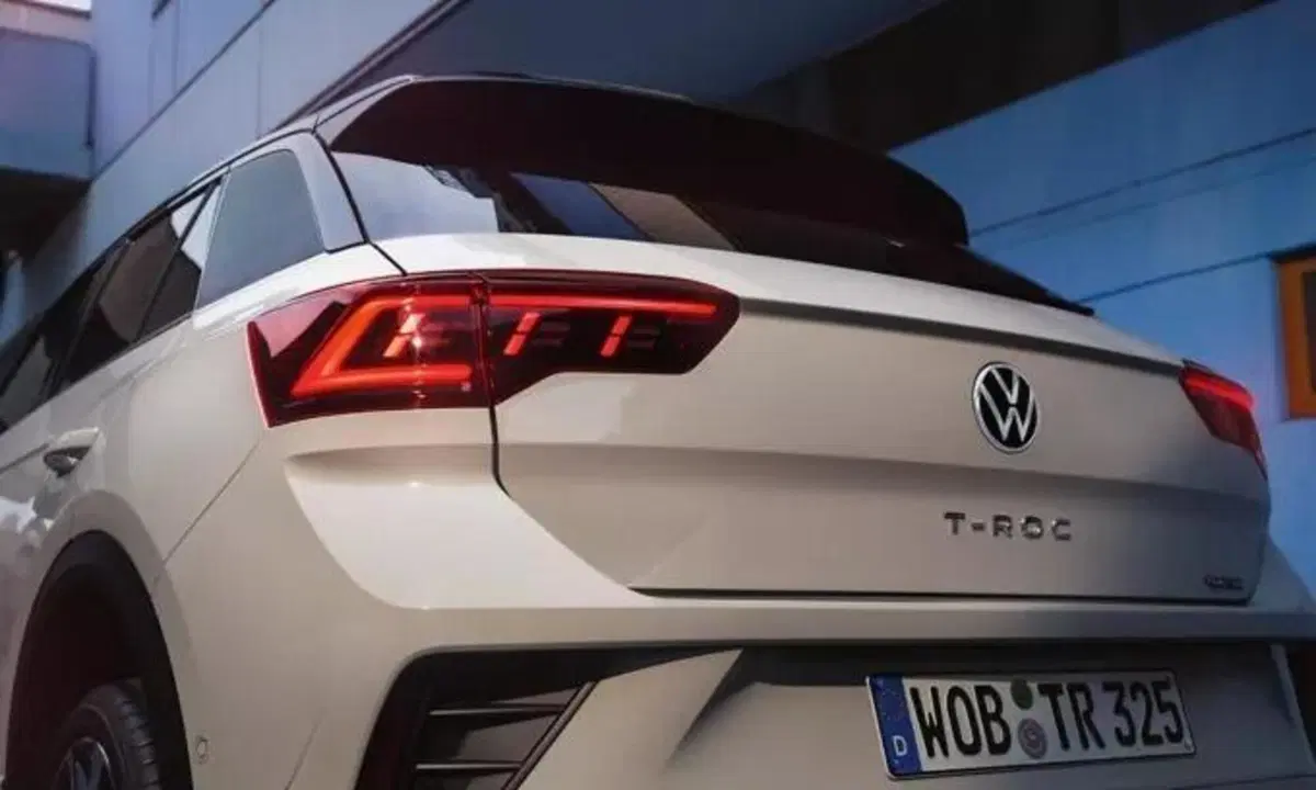 Volkswagen, Nuovo facelift per la T-Roc del 2022 (9)