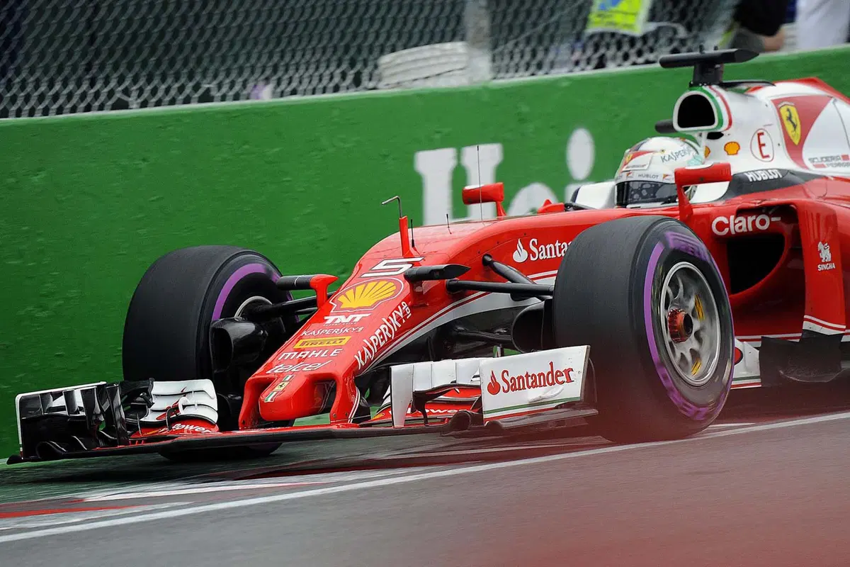 F1, Gp Canada 2016: pole per Hamilton. Terzo Vettel