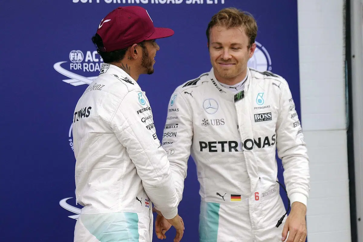 F1, Gp Canada 2016: pole per Hamilton. Terzo Vettel (27)
