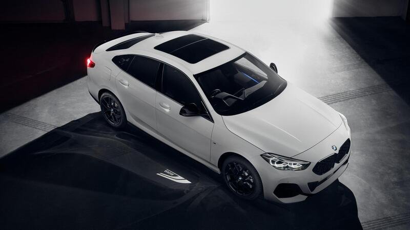 Nuova BMW 220i Grand Coup&eacute; Black Shadow Edition: bella, ma non per noi
