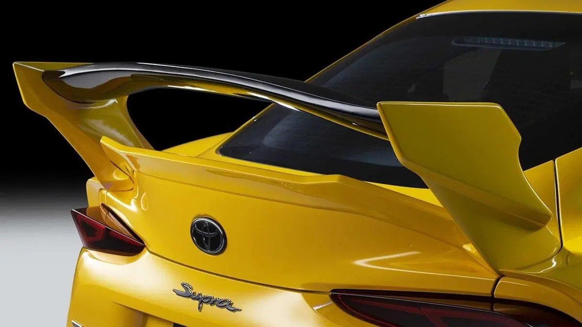 Wald International cambia le classiche vesti della GR Supra  (10)