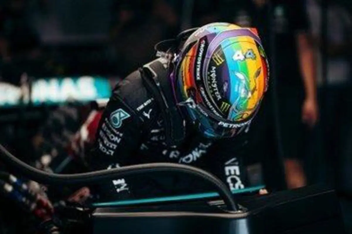 F1, GP Qatar 2021: pole per Hamilton (4)