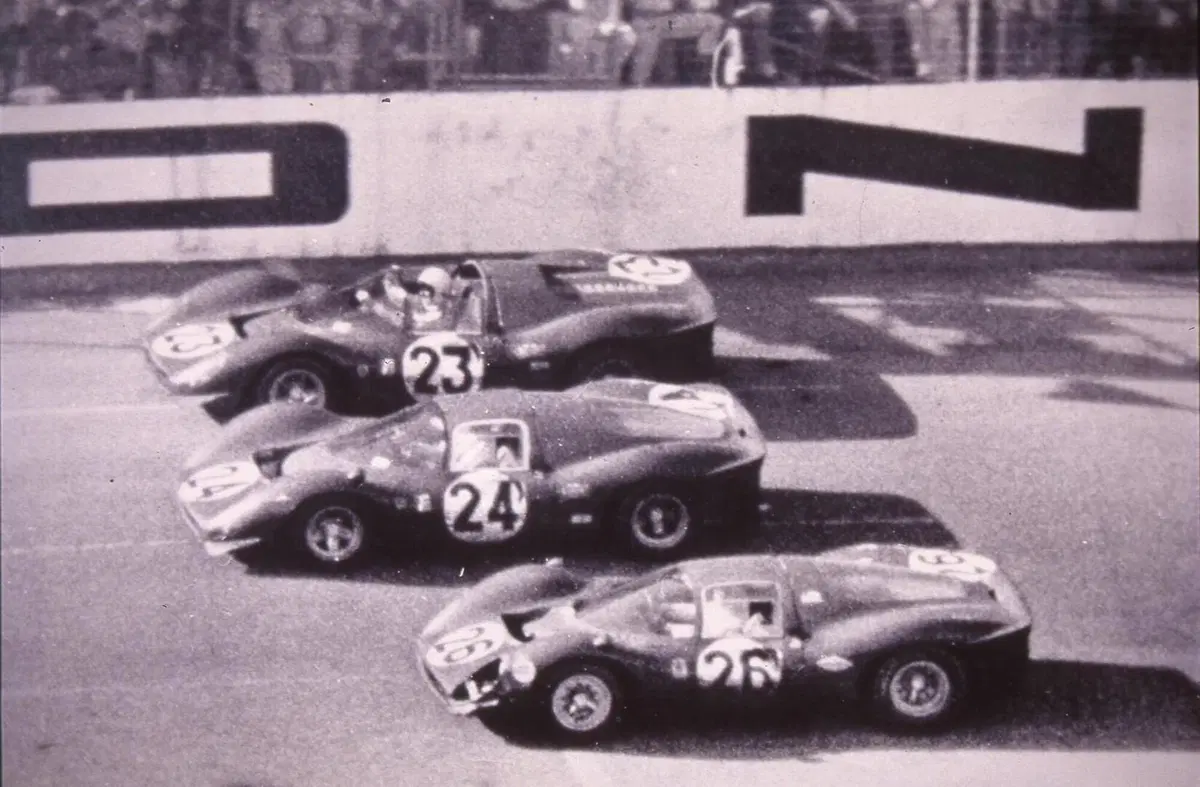 Ferrari l’ha fatta giusta, ma quanto? Daytona SP3 2021 Vs Antenate Sport (da gara) (4)