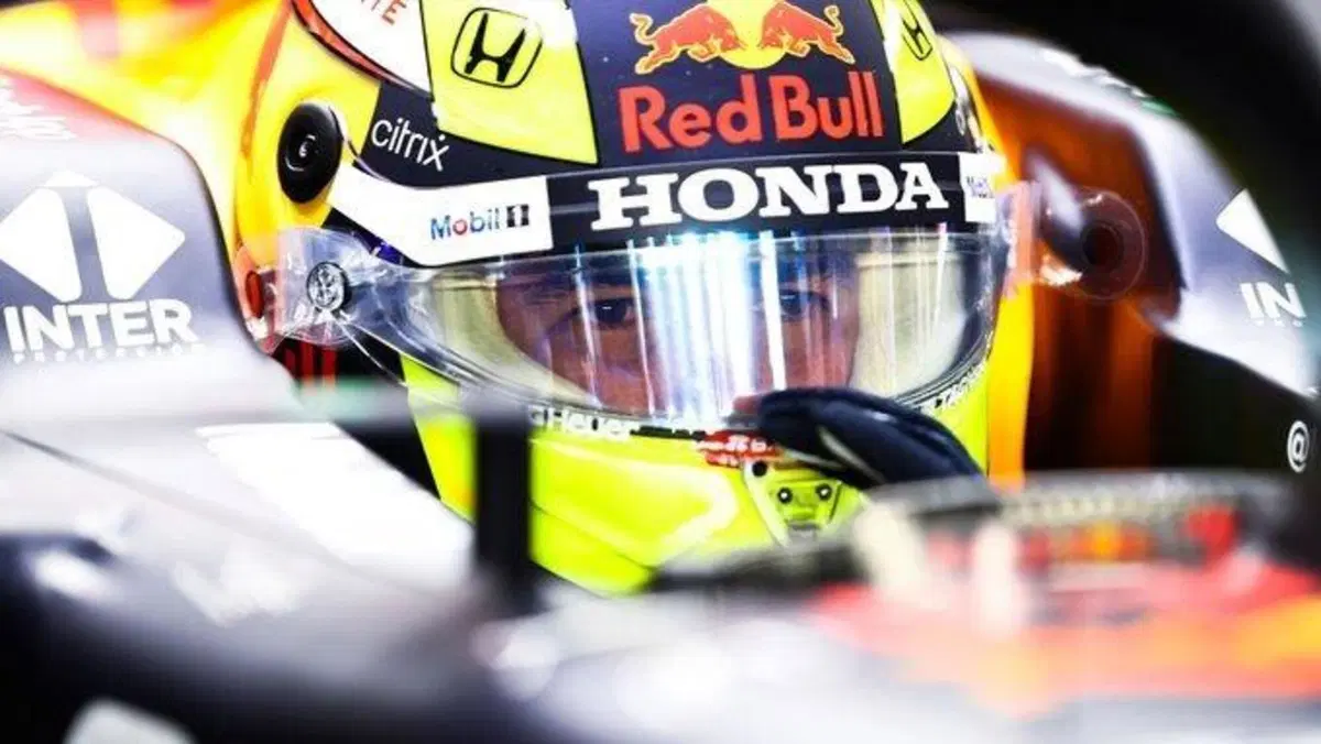 F1, GP Qatar 2021: vince Hamilton (24)