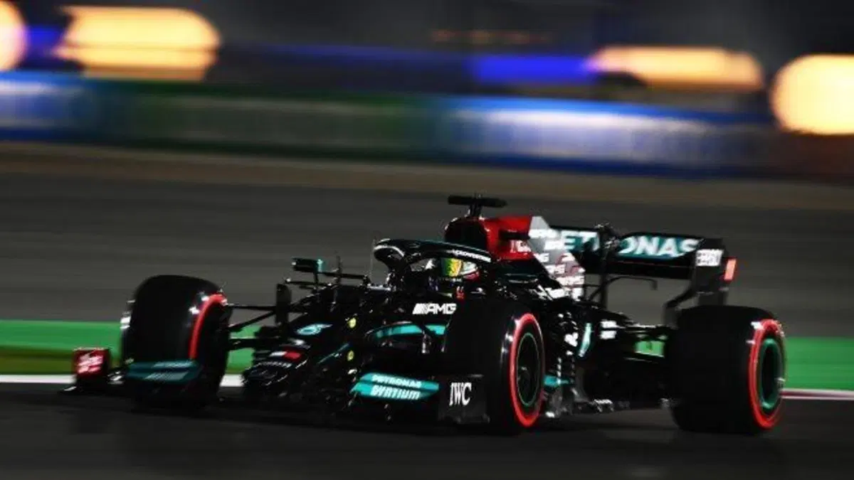 F1, GP Qatar 2021: vince Hamilton (36)