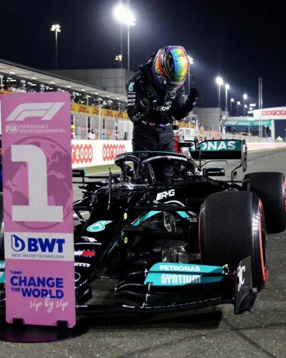 F1, GP Qatar 2021: vince Hamilton (61)
