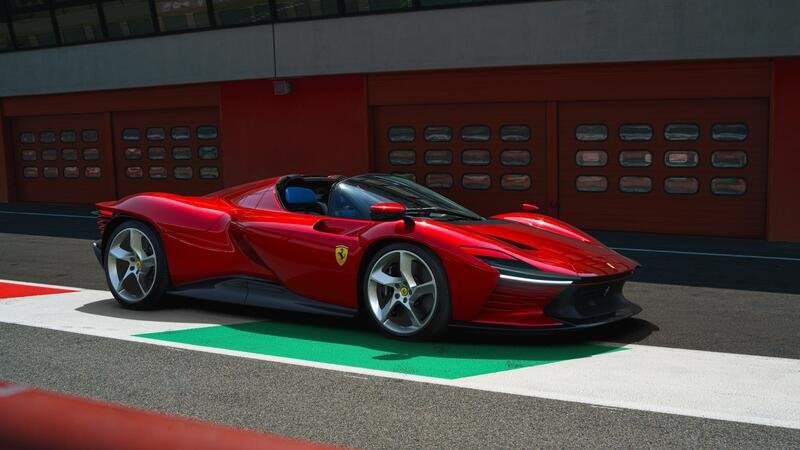 Ferrari DAYTONA SP3 | 599 esemplari per la nuova ICONA da 2 milioni di euro