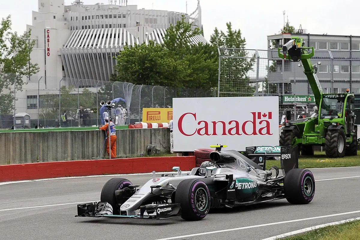 F1, Gp Canada 2016: pole per Hamilton. Terzo Vettel (15)
