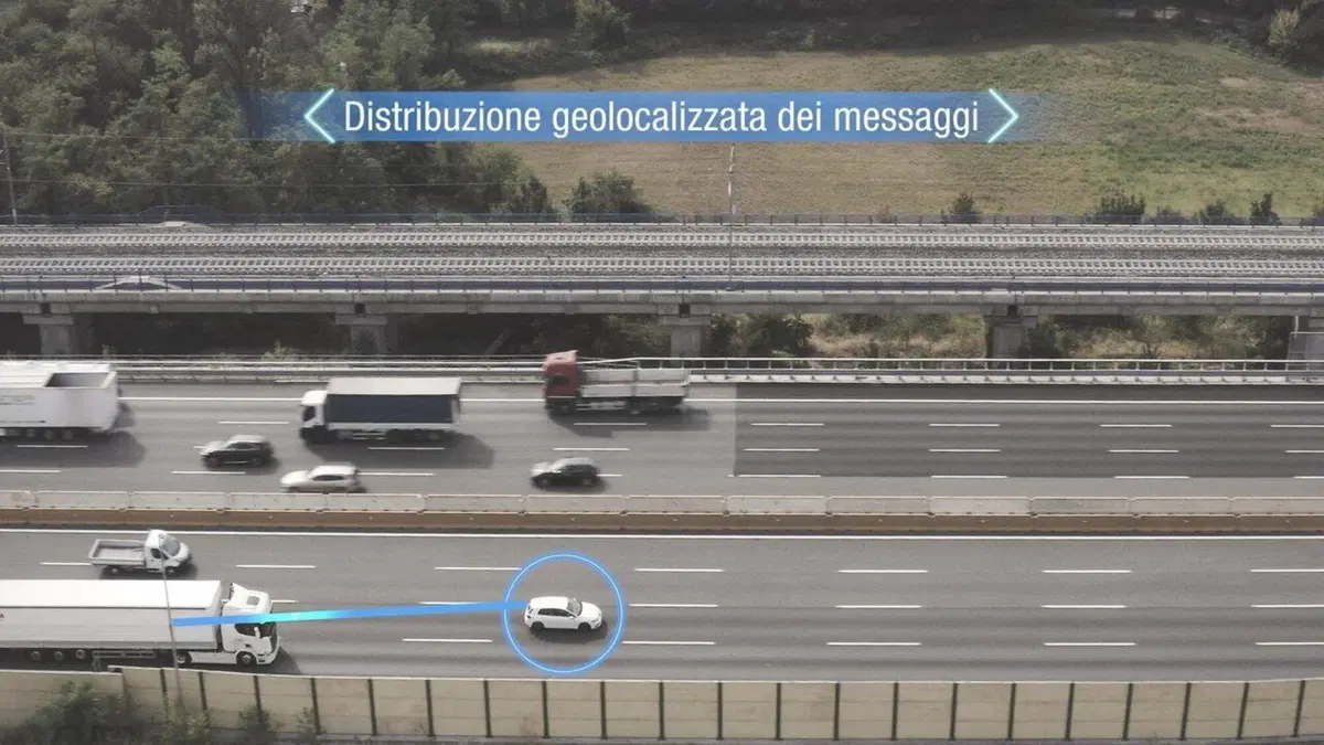 Autostrade intelligenti: la Milano-Torino &egrave; la prima che &ldquo;parla&rdquo; direttamente con i veicoli 