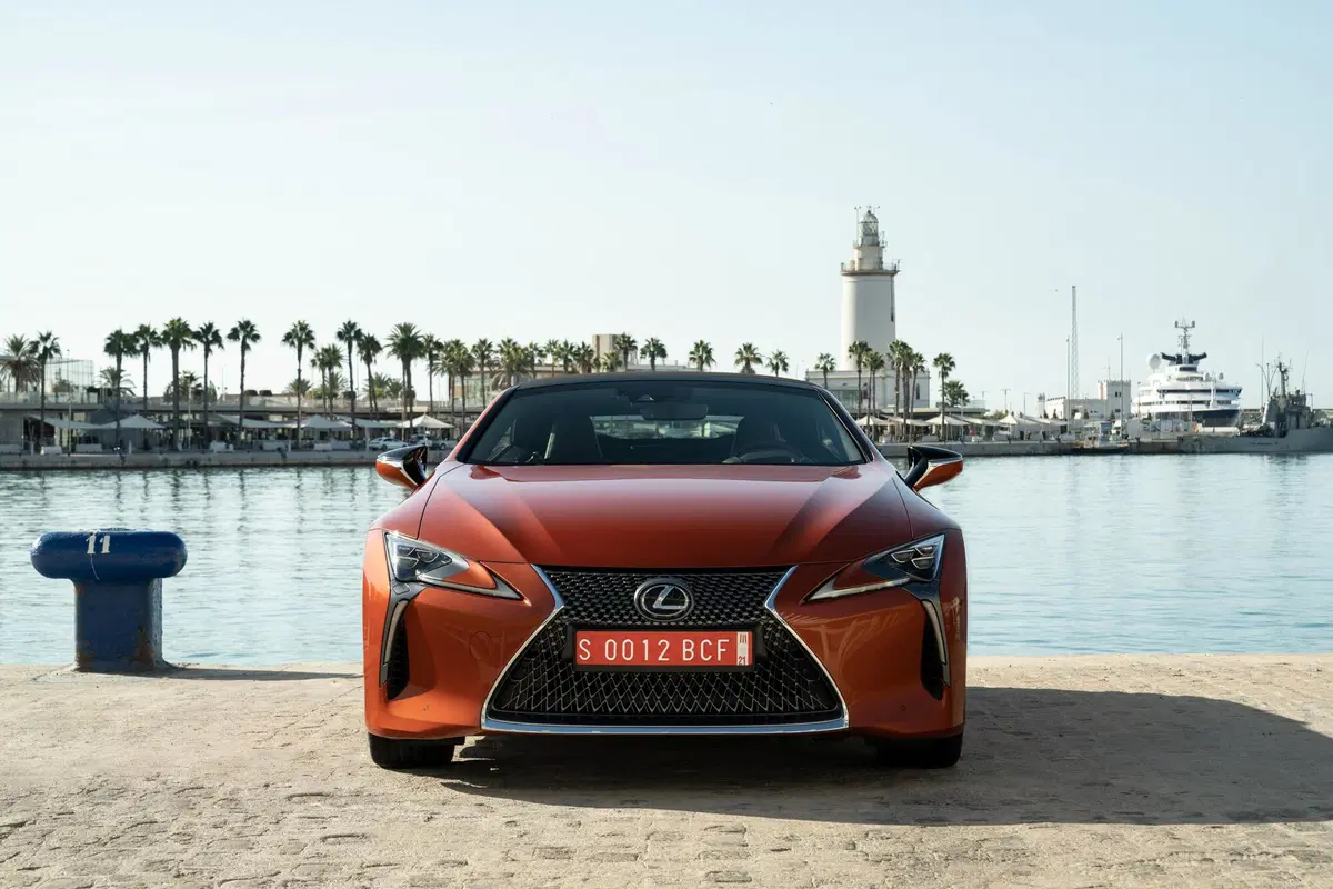 Lexus LC Convertible (2020-24) (3)