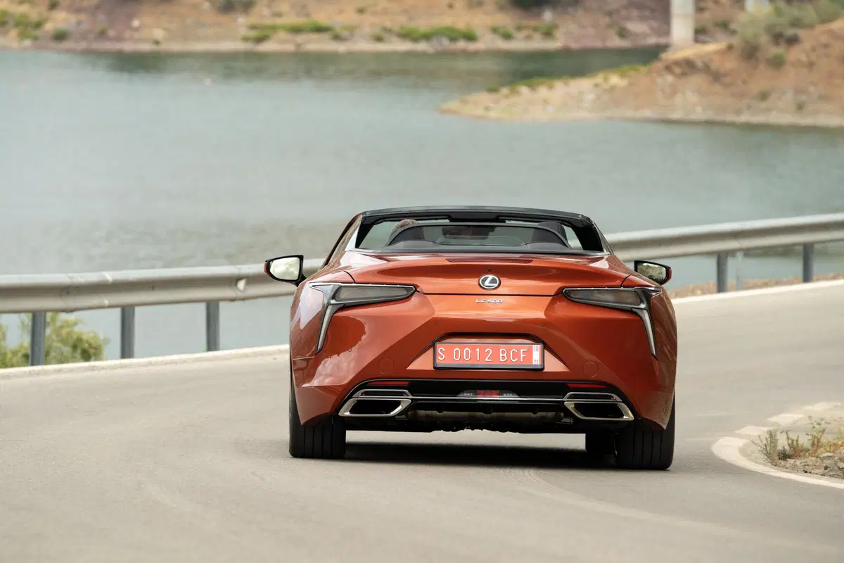 Lexus LC Convertible (2020-24) (4)