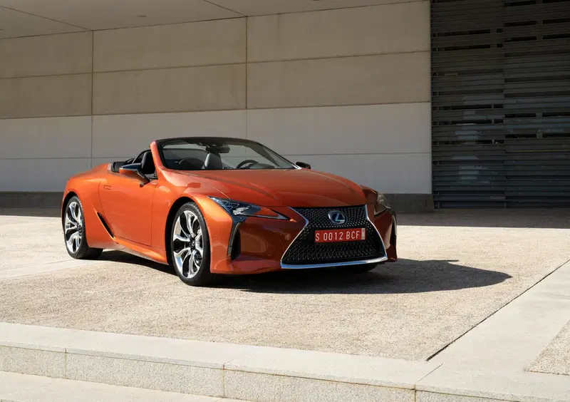 Lexus LC Convertible (2020-24) (9)