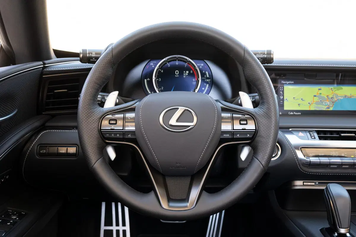 Lexus LC Convertible (2020-24) (19)