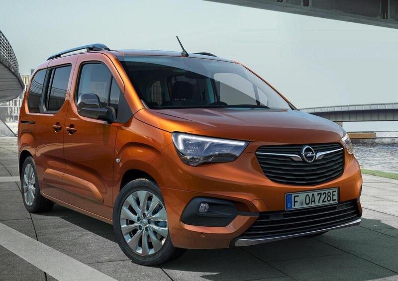 Opel Combo-e Life (2021-->>)