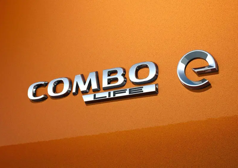 Opel Combo-e Life (2021-24) (16)