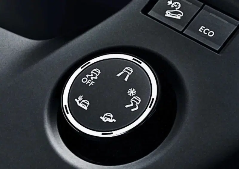 Opel Combo-e Life (2021-24) (19)