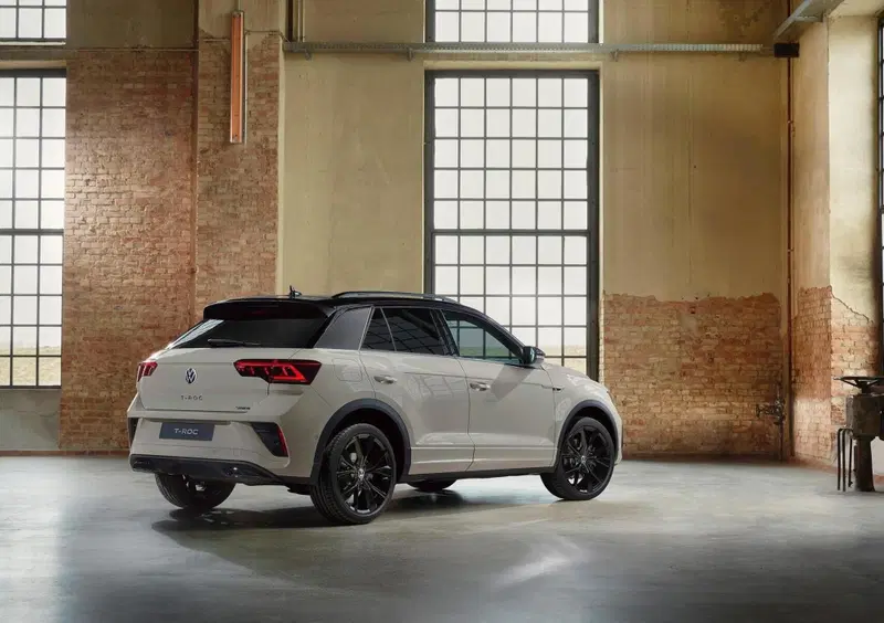 Volkswagen T-Roc (2017-26) (4)