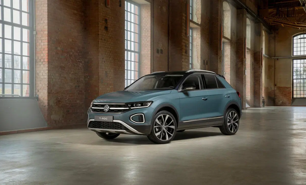 Volkswagen T-Roc 1.5 TSI ACT DSG Business BlueMotion Technology (24)