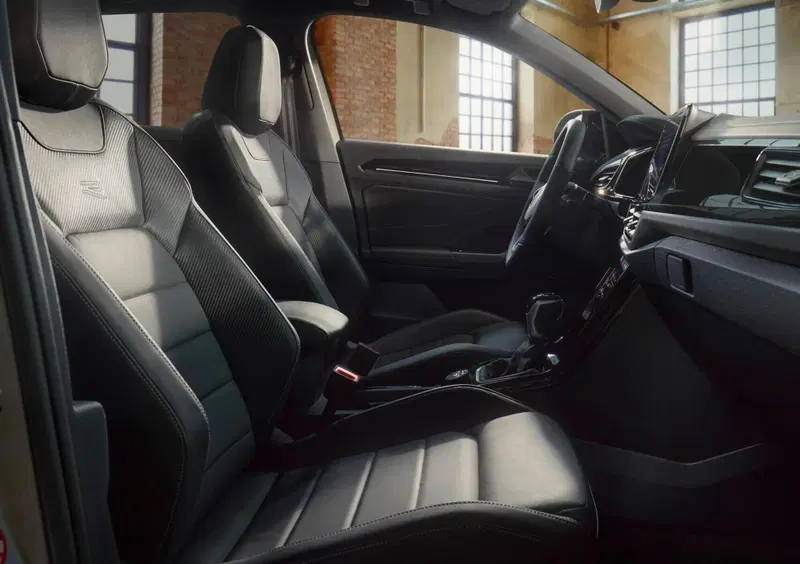 Volkswagen T-Roc (2017-26) (8)