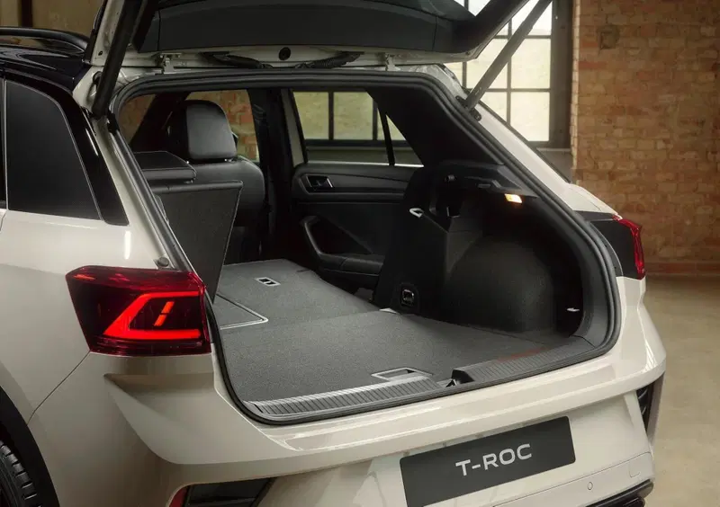 Volkswagen T-Roc (2017-26) (9)