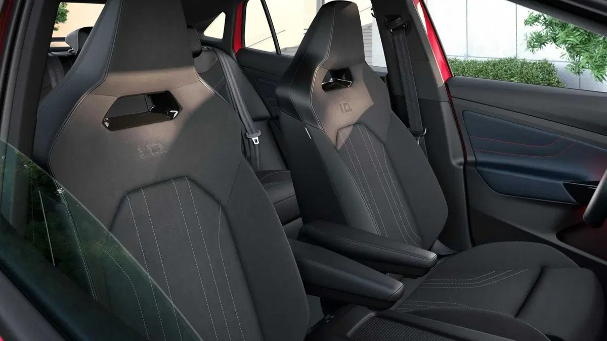 VW ID.5 e GTX: i costi e gli equipaggiamenti su listino prezzi Italia (19)