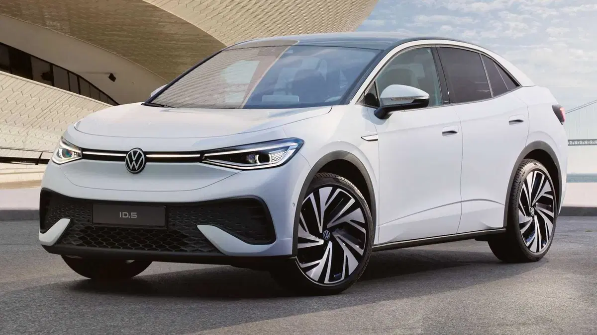 VW ID.5 e GTX: i costi e gli equipaggiamenti su listino prezzi Italia (3)