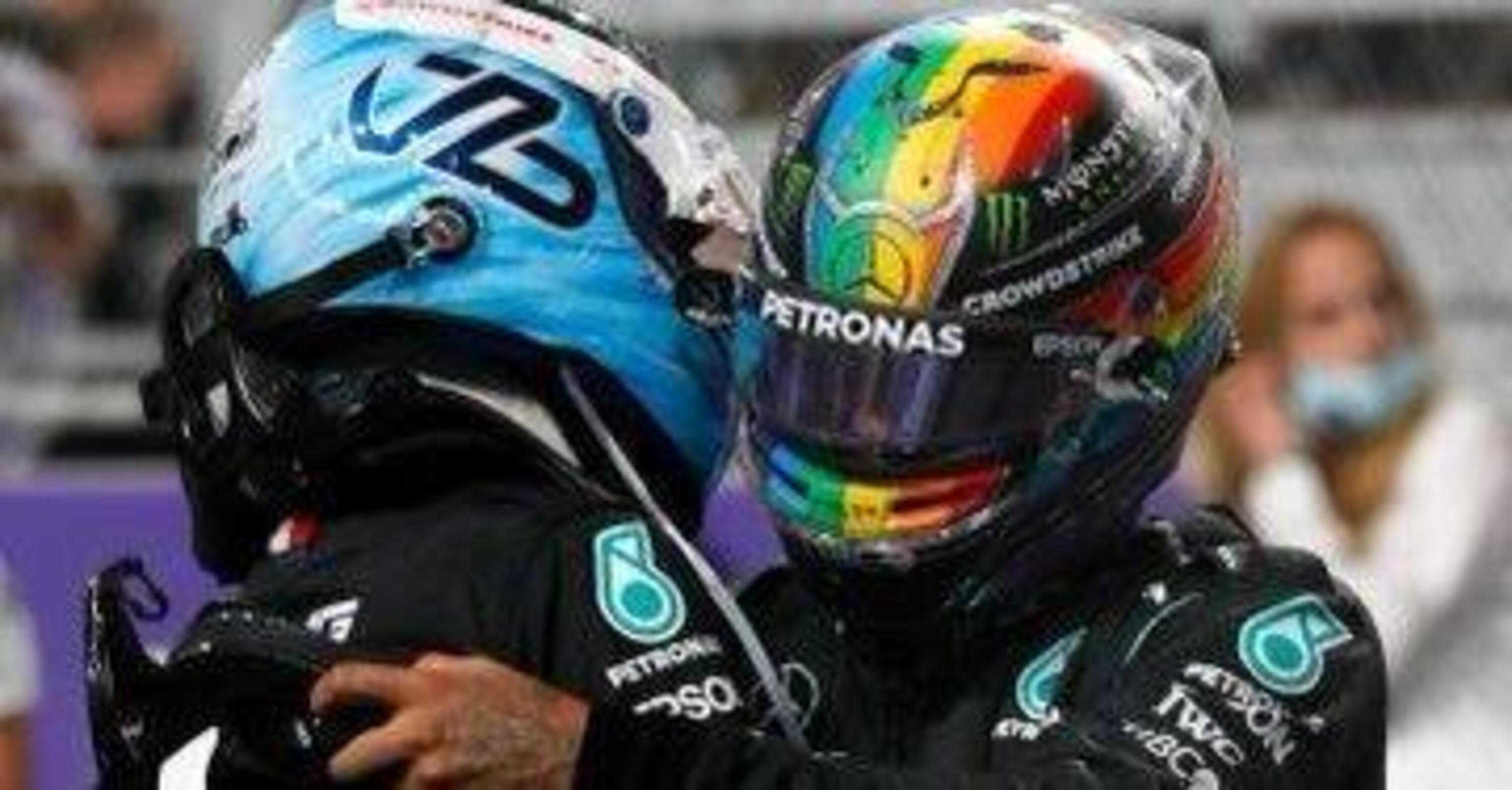 F1, GP Arabia Saudita 2021: Hamilton approfitta dell&#039;errore di Verstappen e si prende la pole