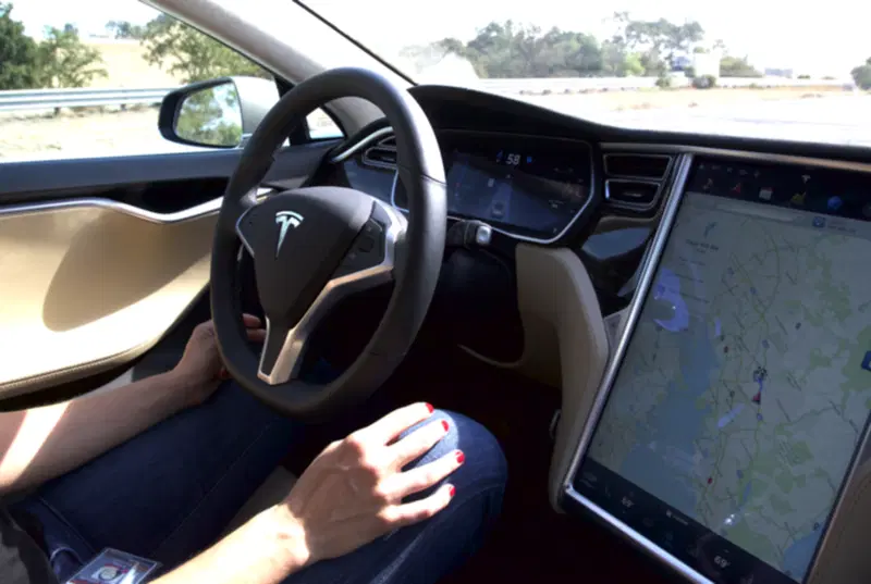 L'Autopilot di Tesla