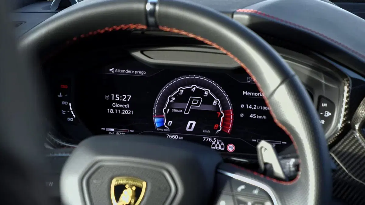 Lamborghini Urus 4.0 Capsule, PRO e CONTRO | La pagella e tutti i numeri della prova strumentale (12)