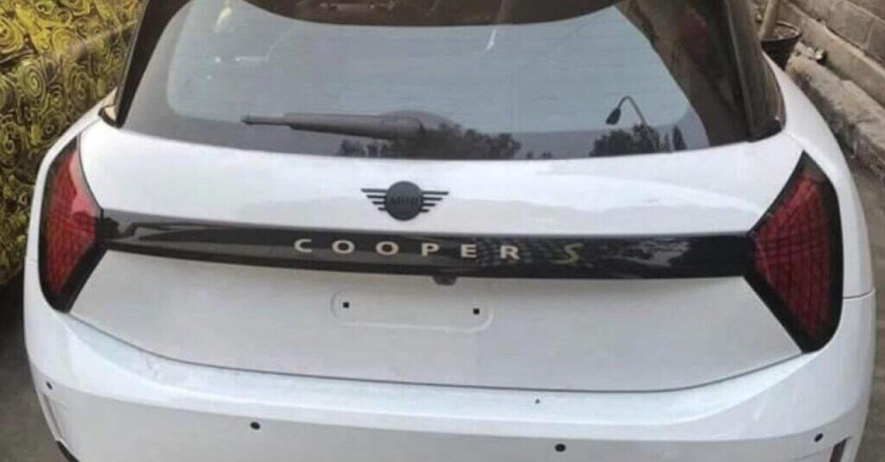 Nuova MINI Cooper S BEV, Dietro &egrave; tutto un altro programma [Foto]