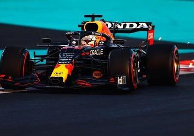 F1, GP Abu Dhabi 2021: pole per Verstappen