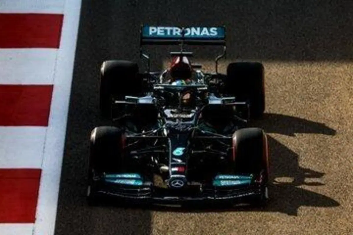 F1, GP Abu Dhabi 2021: Verstappen vince e si laurea campione del mondo (5)