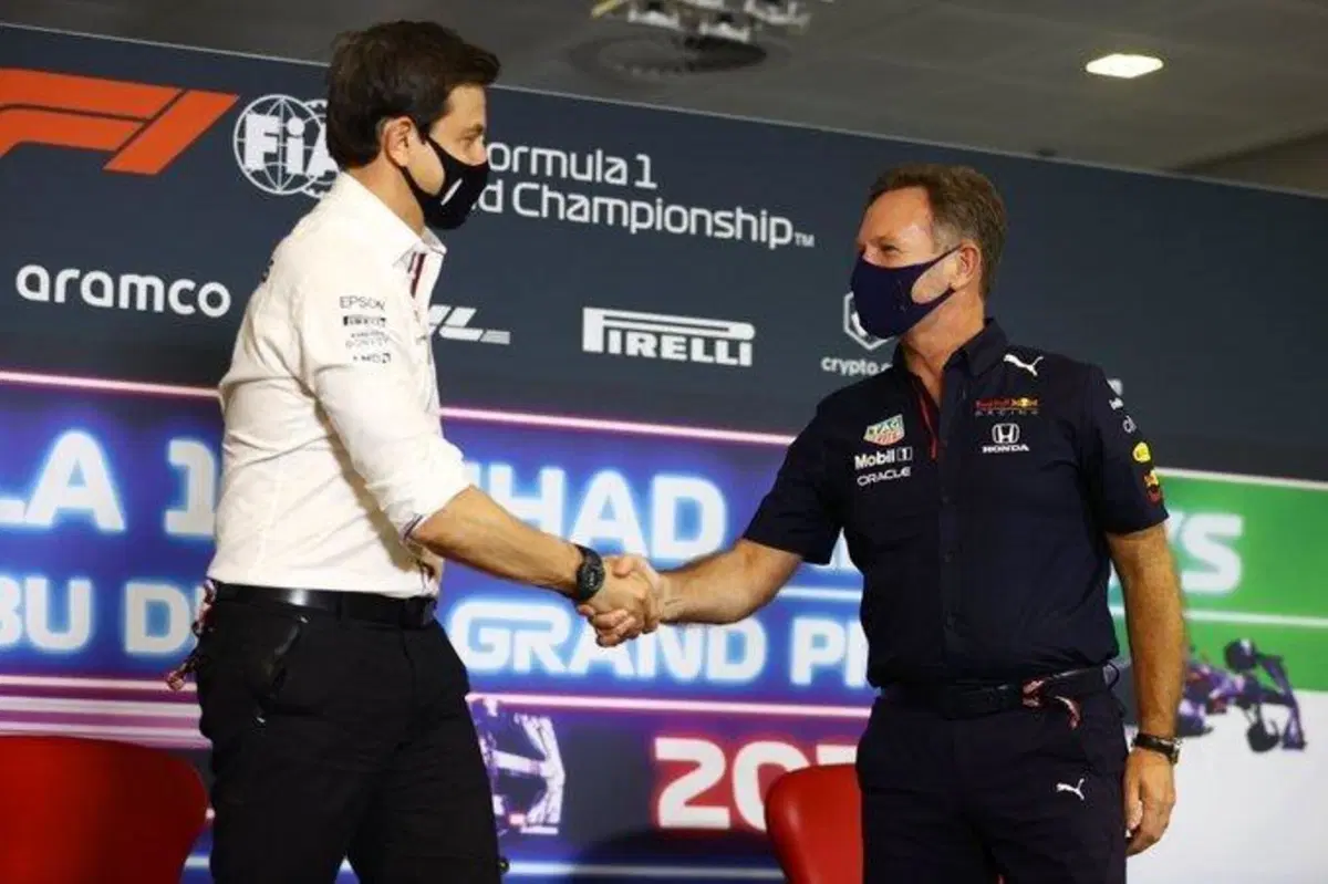 F1, GP Abu Dhabi 2021: Verstappen vince e si laurea campione del mondo (31)
