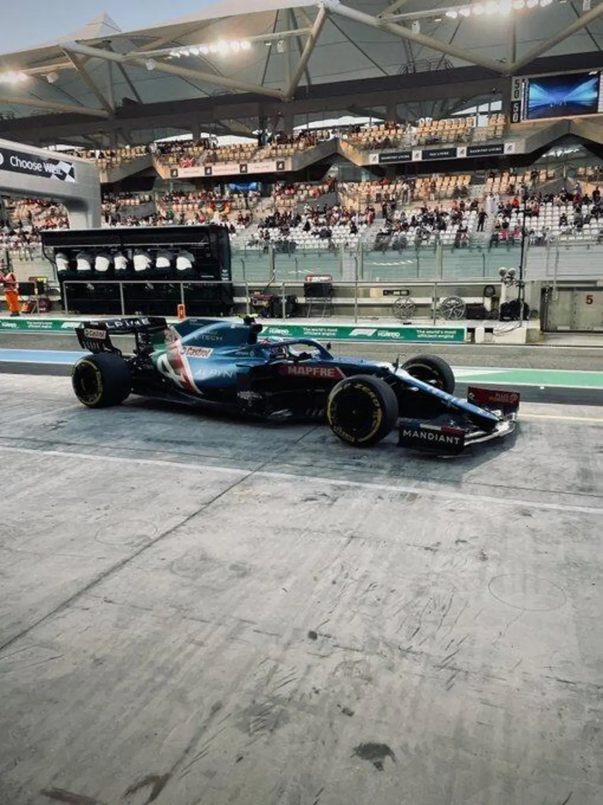 F1, GP Abu Dhabi 2021: Verstappen vince e si laurea campione del mondo (51)