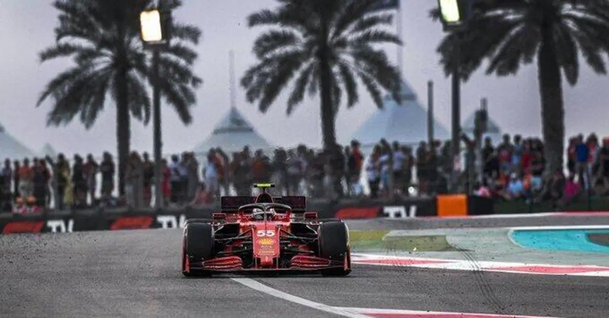 F1, Sainz: "Sono pronto a lottare per il mondiale nel 2022"