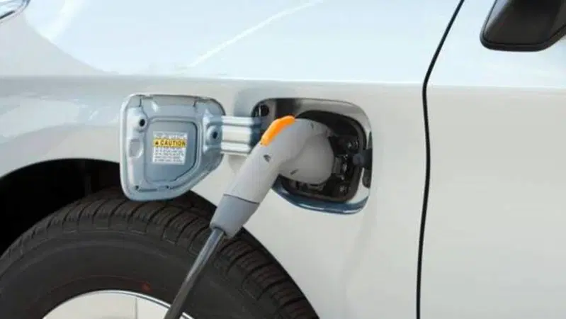 Stop auto termiche nel 2035, l'Anfia chiede prudenza