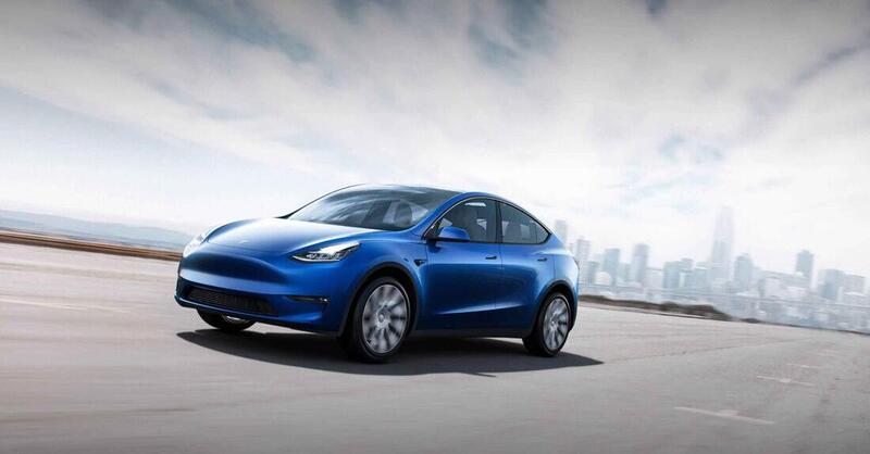 Tesla, arrivano gli aggiornamenti per Model 3 e Model Y