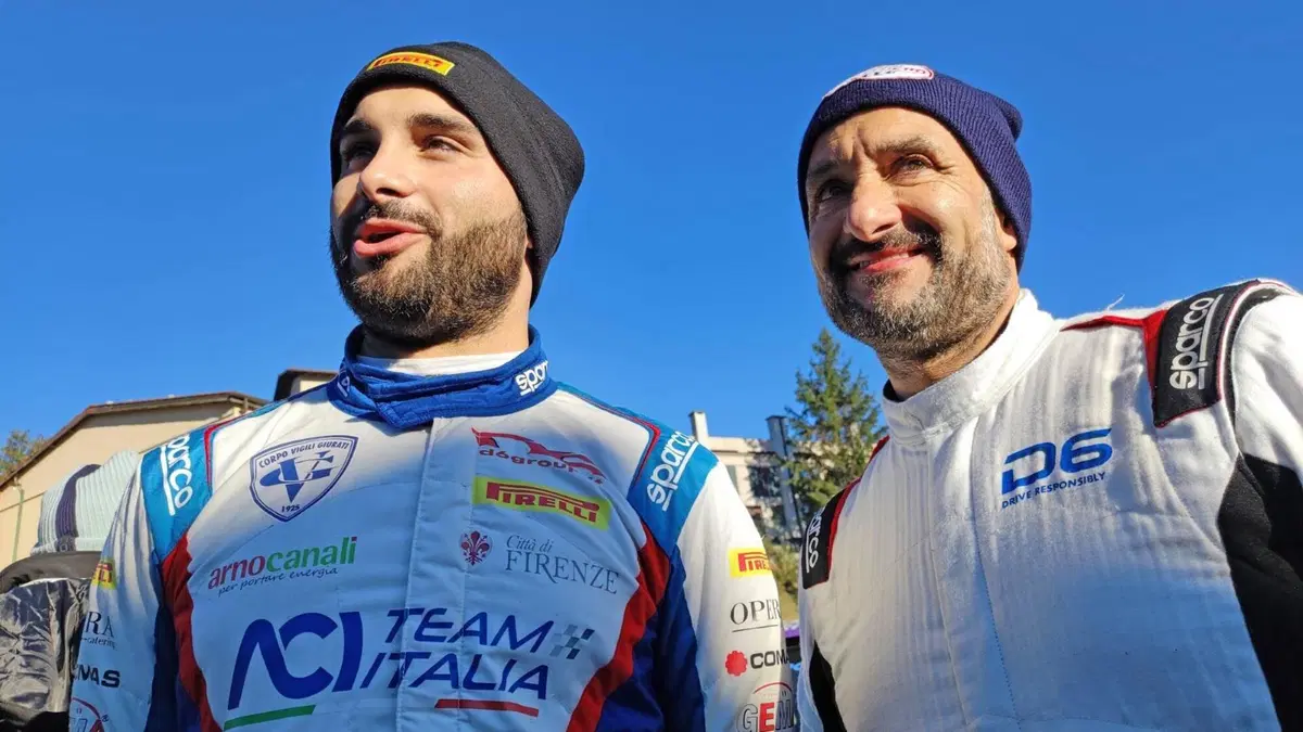 Ciocchetto 30th. Ciuffi-Ciuffi, Mistero Risolto, è Passaggio di Consegne (2)
