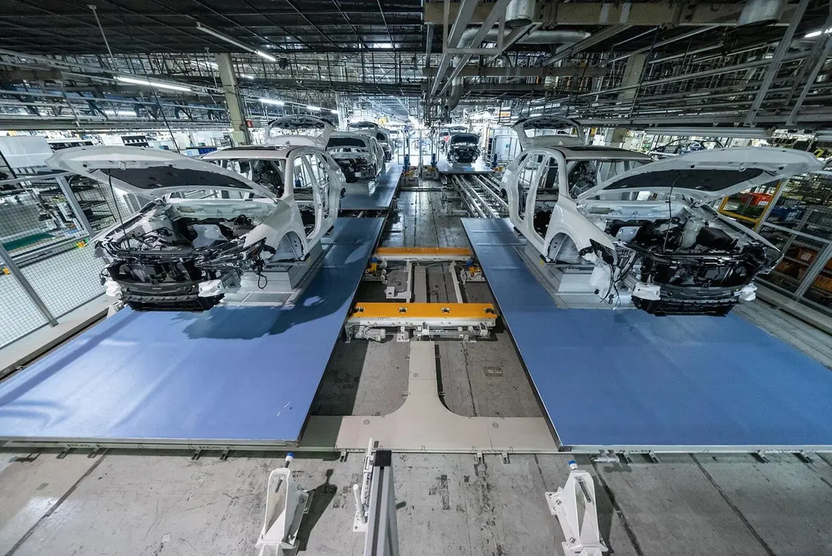 Tecnica personale, immagine armoniosa e molto altro: con CX-60 parte un nuovo filone premium Mazda [verso il 2030] (30)