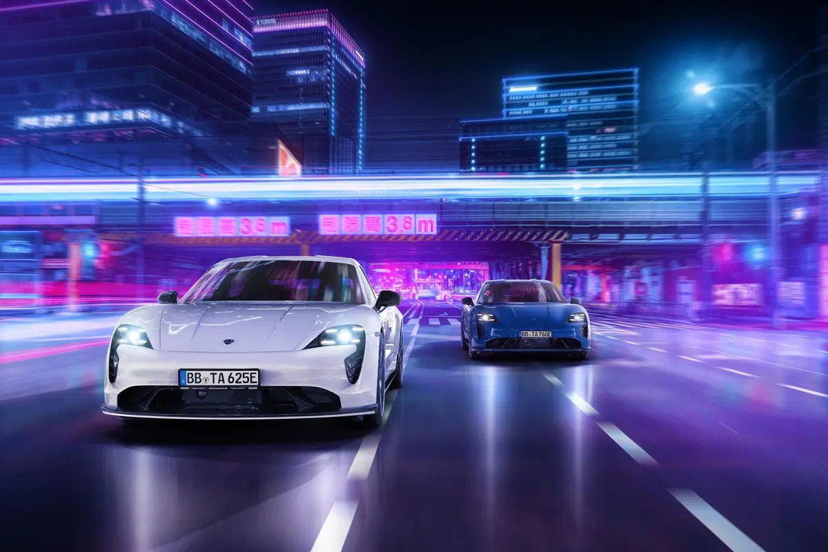 Techart presenta un configuratore per la Porsche Taycan  (4)