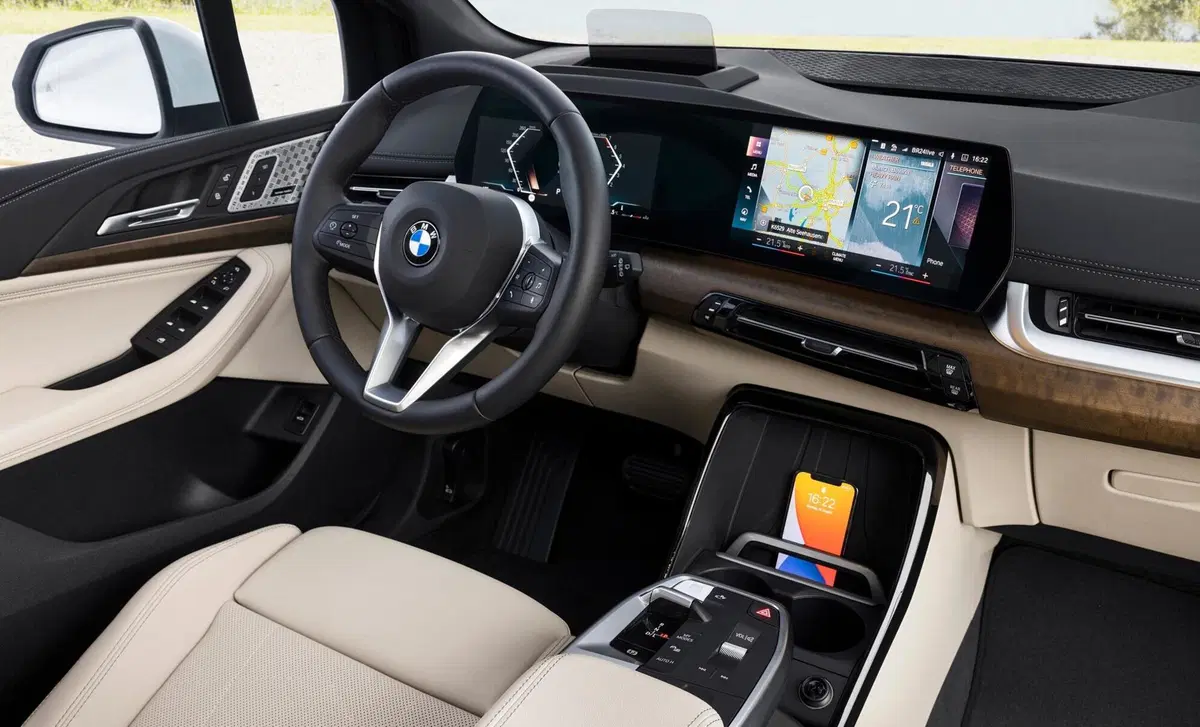 BMW Serie 2 Active Tourer 220d xDrive  Advantage aut. (17)