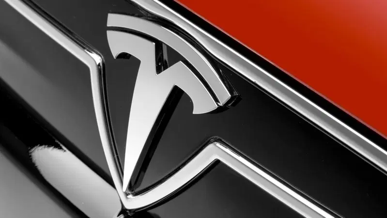 Musk: in Spagna la seconda Gigafactory europea