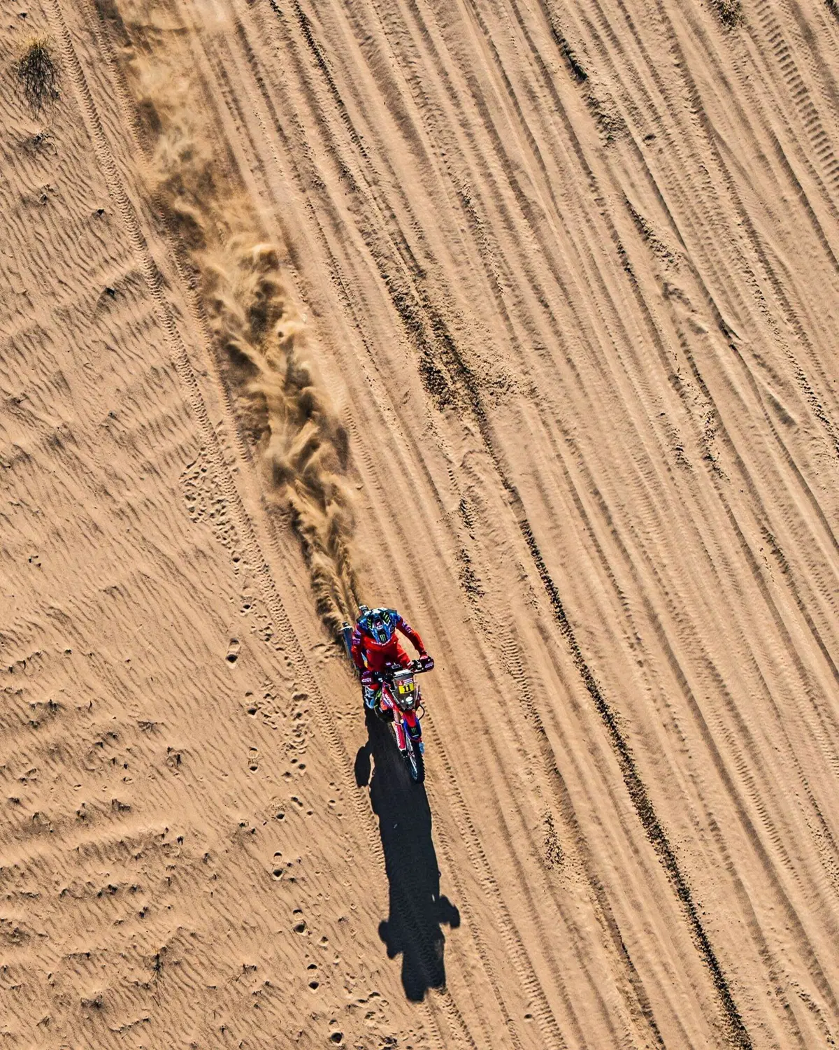 Dakar 2022: prima speciale a Sanders (moto) e Al-Attiyah (auto) ma la sorpresa è Sainz con l'Audi RS Q e-tron elettrica (8)
