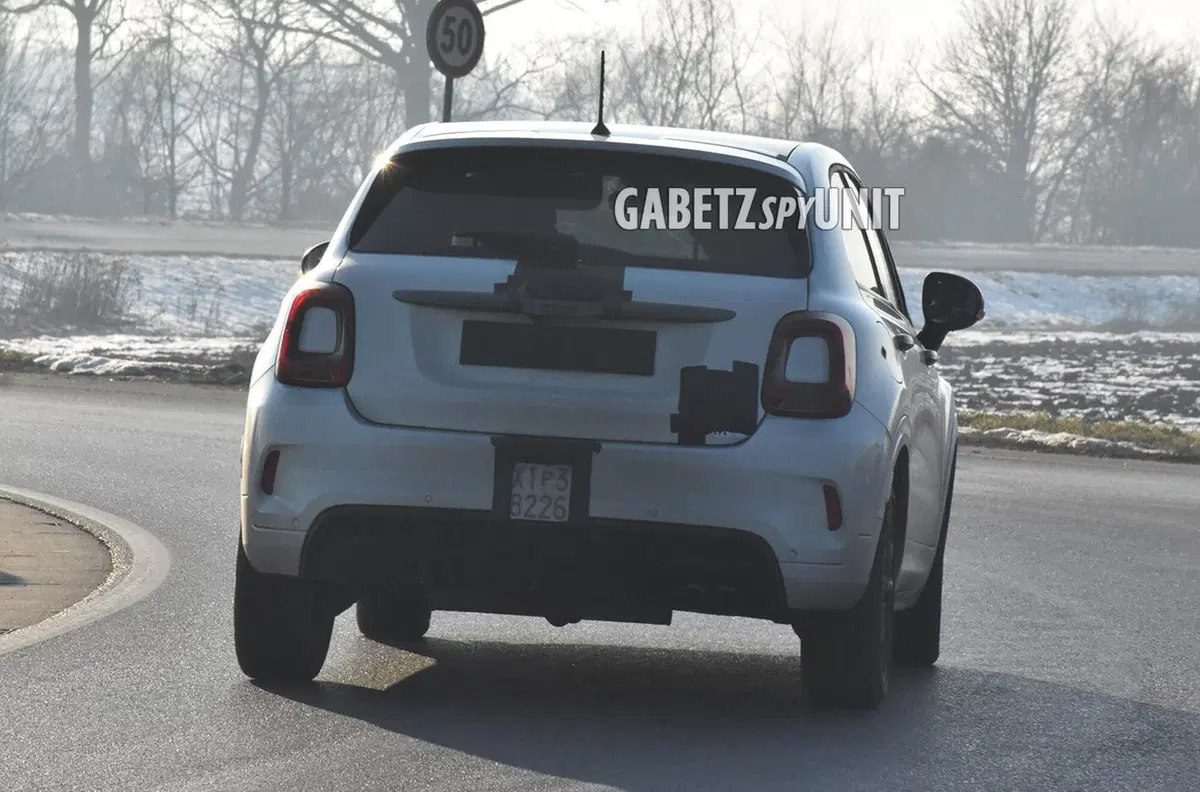 Nuova Fiat 500 X: nel 2022 un restyling e poi... (2)
