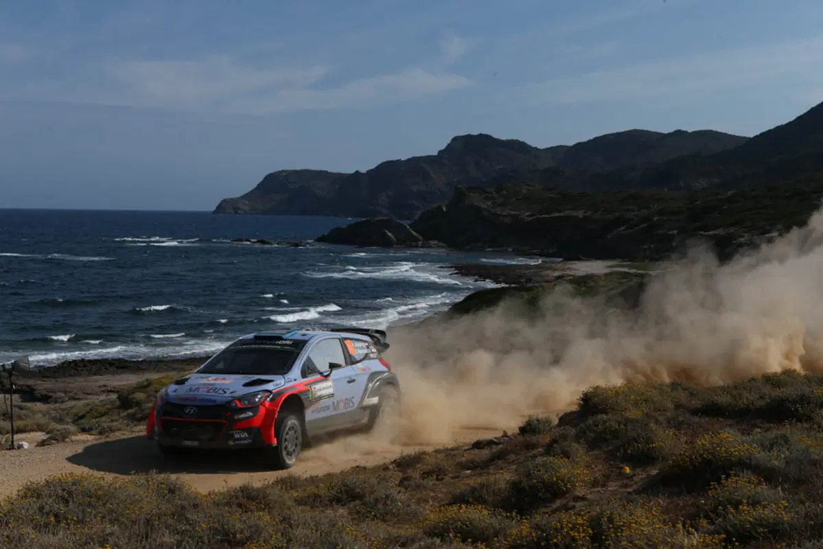 WRC16 Sardegna Italia, Marziani in Paradiso. Dedicato a Neuville (e a Hyundai) (26)